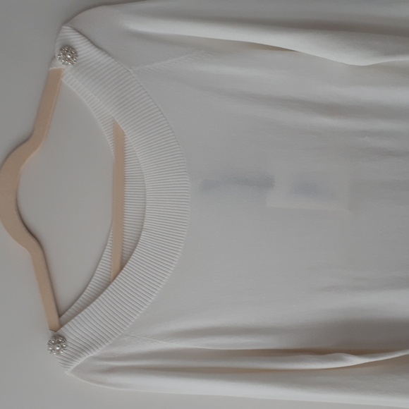 Lafty Lie top - Picture 4 of 9